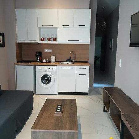Black Onyx Comfort Suites - Timeless Design In A Heritage Building Thessaloníki Luaran gambar