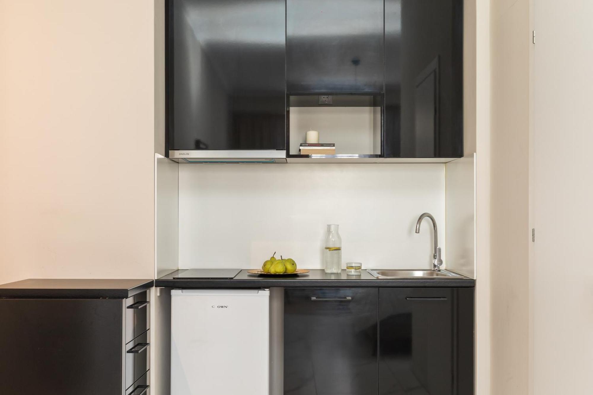 Black Onyx Comfort Suites - Timeless Design In A Heritage Building Thessaloníki Luaran gambar