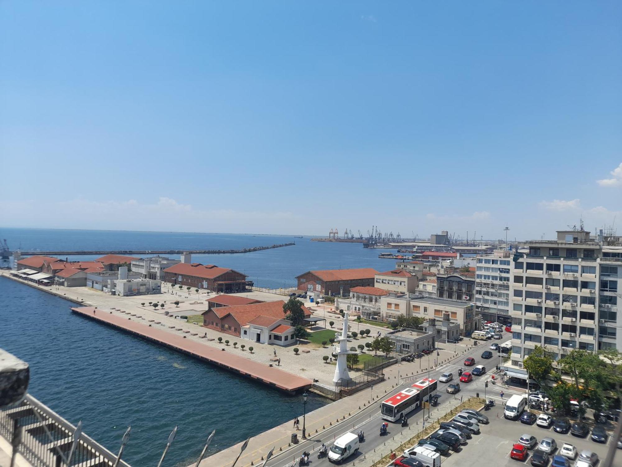 Black Onyx Comfort Suites - Timeless Design In A Heritage Building Thessaloníki Luaran gambar